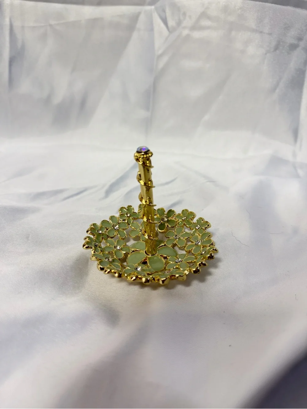 Gold Floral Jewelry Ring Holder Stand